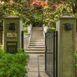 721HarvardAveE-23a-web